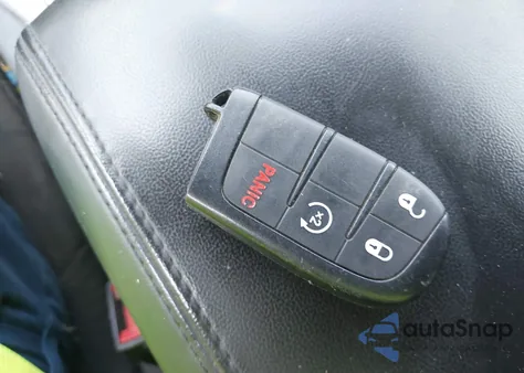 2020 Jeep Grand Cherokee Laredo E 4X4 from USA, damaged, VIN 1C4RJFAG3LC399413